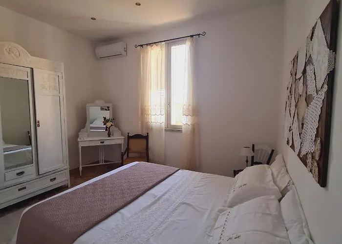 A Un Passo Dal Tramonto Apartament *